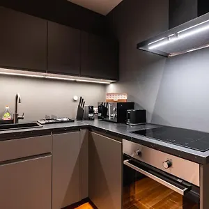 Apartamento Authentic Next To Schwedenplatz, Viena